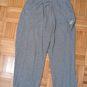 Nike Heather Gray Joggers